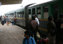 Train de Manakara en gare de Fianarantsoa